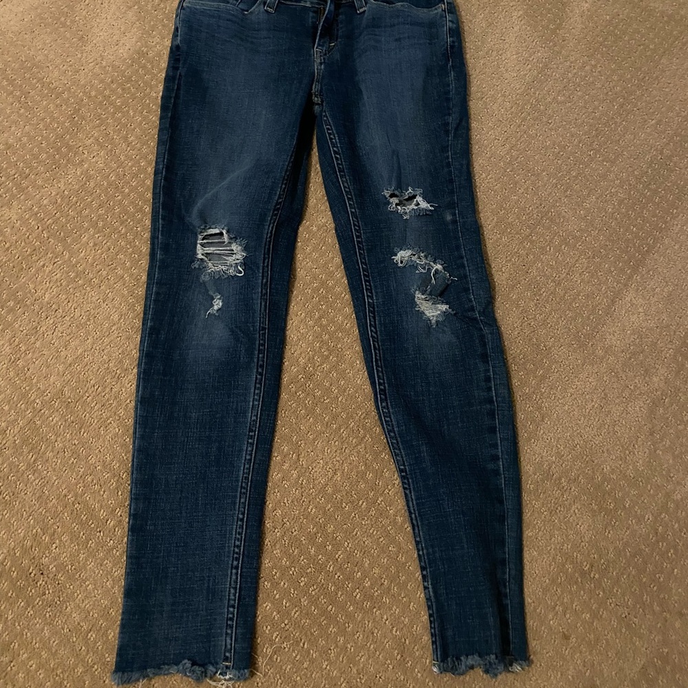 Levi’s ripped jeans